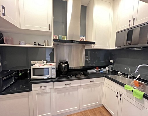 五股正市中心~工商大樓美裝潢大坪數~房屋風水好住了賺大錢 - Image 8