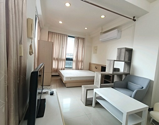 近三民高中站小資族首選溫馨獨立獨洗雙人套房大空間可炊煮 - Image 1