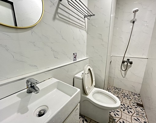 近LALAPORT、一中商圈可貓，可租補套房-免仲 - Image 5