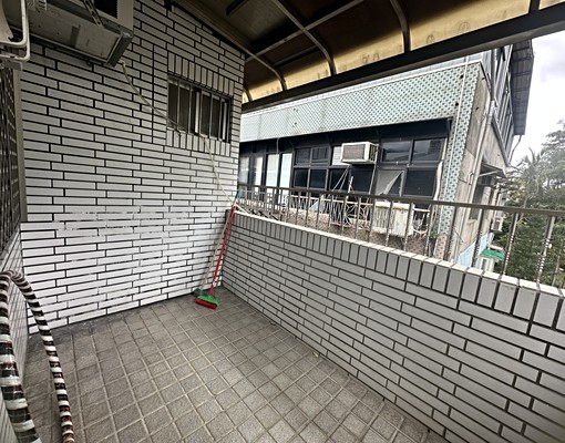 奇岩捷運出口5分鐘到家 - Image 5
