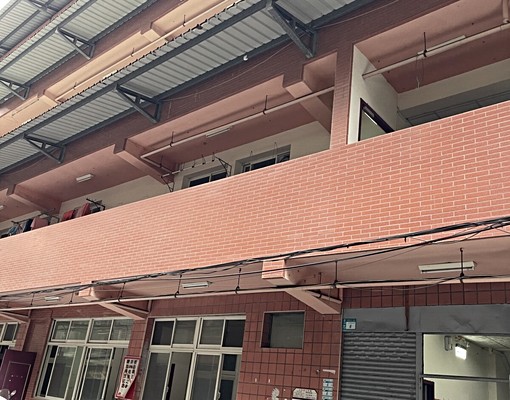 土城區十四坪大套房出租(可申請租屋補助)(請詳看說明) - Image 1