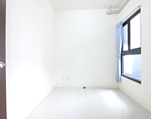 華鳯特區經武路商圈可租補明亮2+1房雙衛+平車 - Image 8