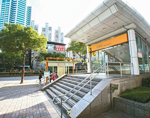 三重捷運站■貓■代收垃圾■中興橋頭■麥克先生 - Image 3