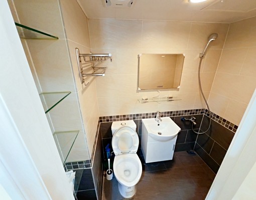 社宅免仲補助/中路藝文商圈優質大坪數陽臺獨洗 - Image 6