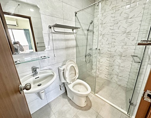 歐富🏅電梯透套✨近新完工✨陽台獨洗可租補 - Image 5