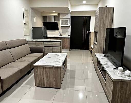 遠8*可租補*二房全屋系統櫃裝潢拎包入住+平車 - Image 1