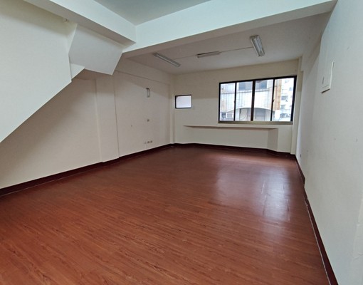 近國賓南紡,4樓整棟透天1樓可當店面,空屋 - 591租屋網 - Image 5