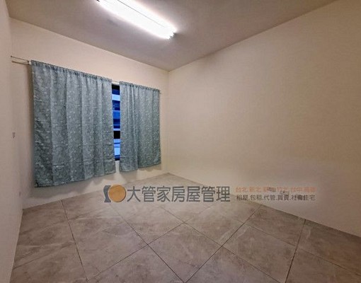 租全新3房.附全新冷氣及車位 - Image 3