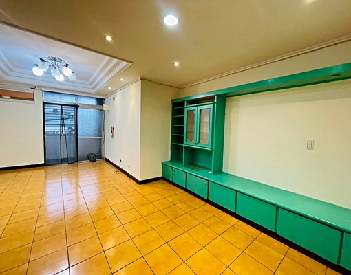 頂埔捷運三房、公寓3樓、前後陽台，附4台變頻冷氣（可租補） - Image 1