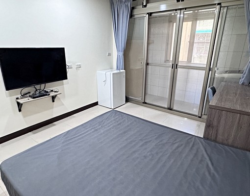 可補助精美套房/獨立陽台洗衣機/有代收垃圾 - Image 4