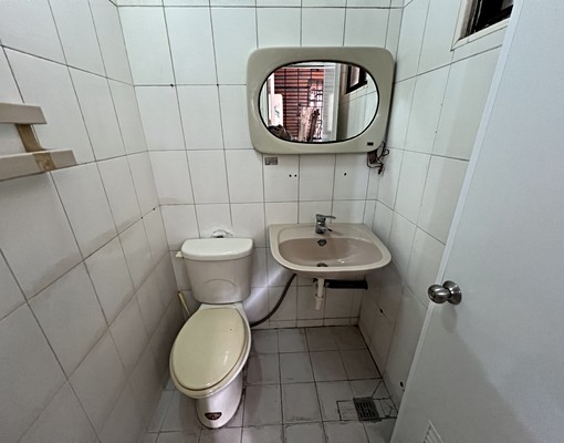 苓雅二自強商圈一樓貓寵陽台工作室近光榮碼頭高流📞愛窩 - Image 4