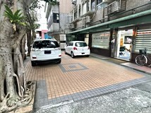 民生東路五段📢民生社區🛍️..