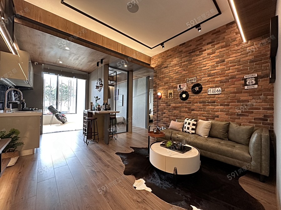 逸偉A+樣/實品屋