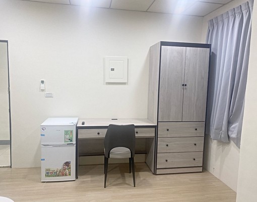 近園區獨立套房/生活機能優/整新裝潢屋 - Image 3