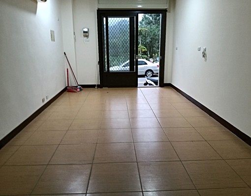 美的世界旁店面兼住家 - Image 1