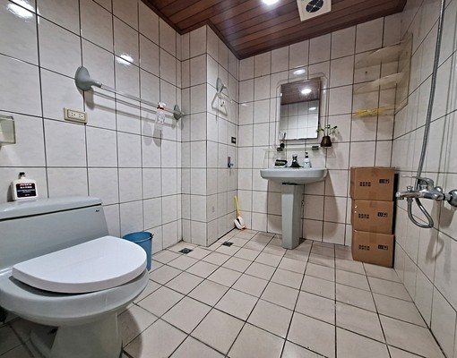 **可辦公室.工作室.地點優**優質社區** - Image 10