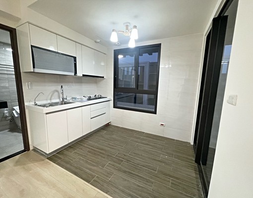 全新-明新科高樓層採光3房+車位☆優質社區 - Image 2