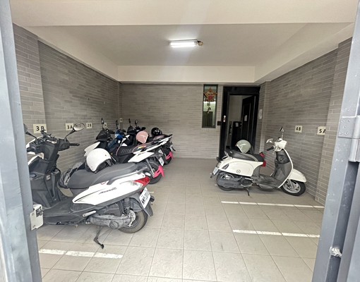 🏠南科通勤首選|個人陽台+獨立洗衣機|可雙人|室內機車位 - Image 11