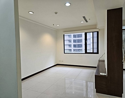 遠雄哈佛1+1房公設完善經紀人黃玉芸 - Image 2