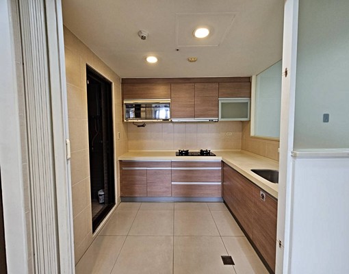 遠雄哈佛1+1房公設完善經紀人黃玉芸 - Image 8