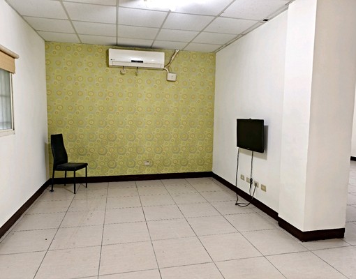 南雅華夏2房(有電梯.有電梯.不要再問了 - Image 1