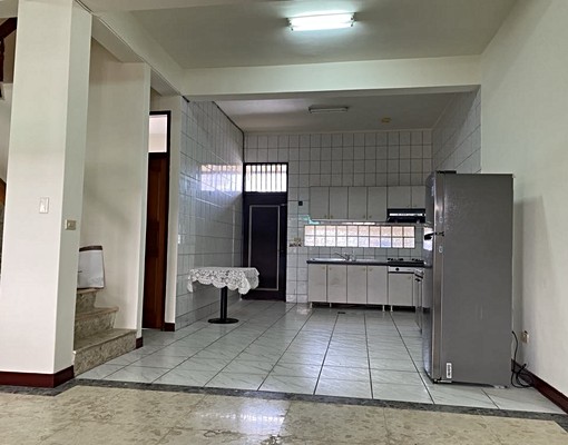 可租補可寵大肚王田交流道🍀超大地坪使用坪數3樓透天門前停車 - Image 6