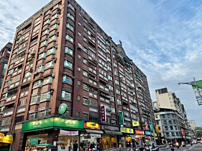 新北市立汐止國民中學~視野好🔅時尚