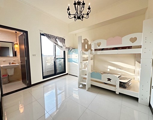 🔥后科電梯5套房🔥雙車位車庫社區別墅🔥傢俱家電齊全 - Image 8