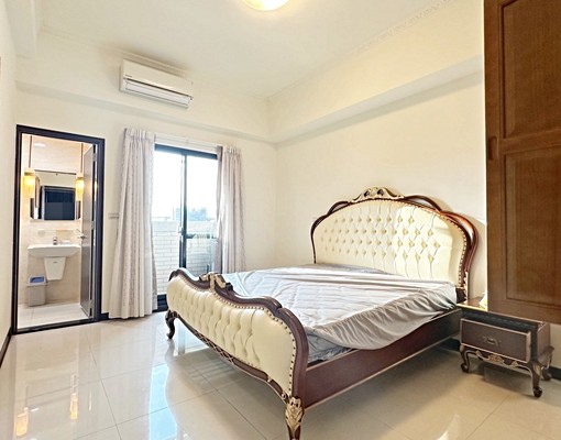 🔥后科電梯5套房🔥雙車位車庫社區別墅🔥傢俱家電齊全 - Image 4