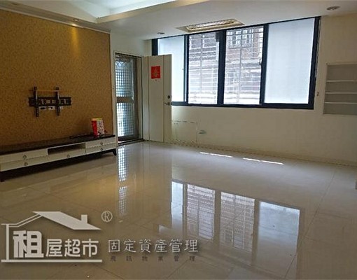 新莊捷運1号出囗:中華路:明亮3房:雙衛:天然瓦斯 - Image 1