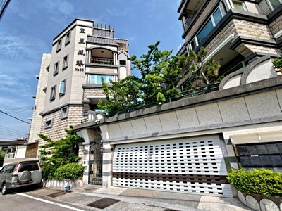 獨家專任釋出-皇昱藏臻4房社區型車庫美透天超好談!!!