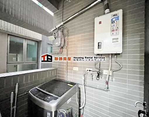 信義商圈┃雙捷運┃漂亮裝潢2+1房┃優質社區管理 - Image 14