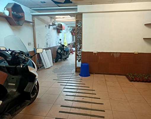 深坑老街旁金店面~指名阿宏 - Image 4