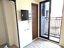 中正路866巷市中心新屋齡滿..