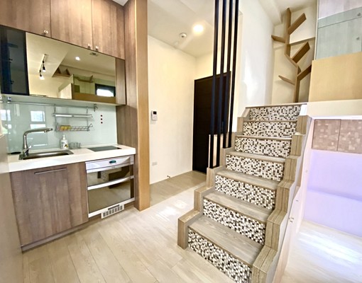 (免仲可租補)超美裝潢樓中樓獨立溫泉房(1+1房)+平面車位 - Image 4