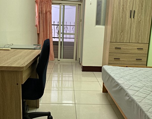 超值陽台套房近園區清大陽交大 - Image 1