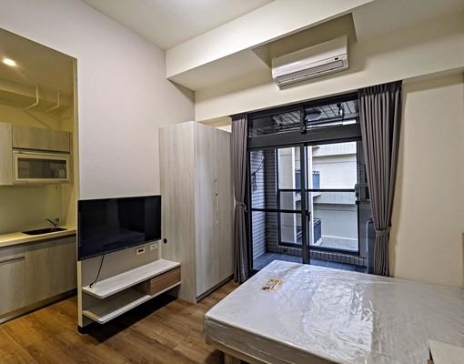 🚩電梯套房|家具家電齊全屋況佳|挑高獨立大陽台,採光通風佳 - Image 3