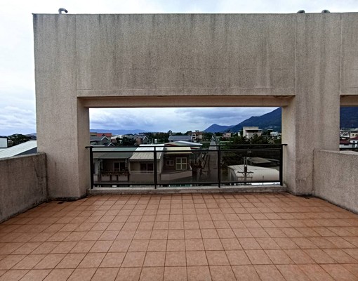 電梯豪宅陽台套房 - Image 15