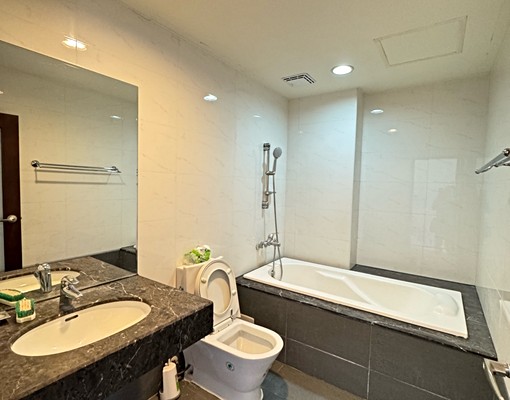 烏日高鐵特區透天4樓含車位住辦皆可 - Image 11