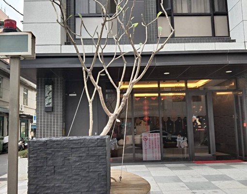 鬧中取靜兩房一廳小豪宅 - Image 2