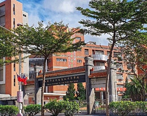 ❤️顧家❤️免仲介/可補助/國際路中山路口~優質高樓層大三房 - Image 4