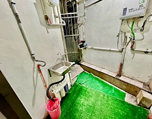2樓很輕鬆可雙人租補,可報稅可開發票台水台電 - Image 12