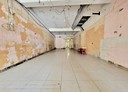 新莊區-新泰路店面，28坪