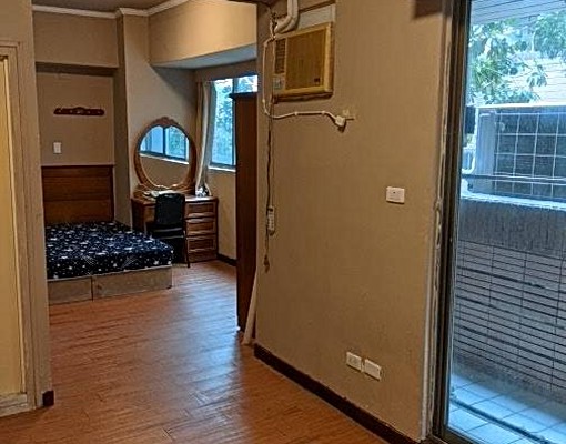 獨立廁所分離式冷氣採光11坪套房 - Image 1