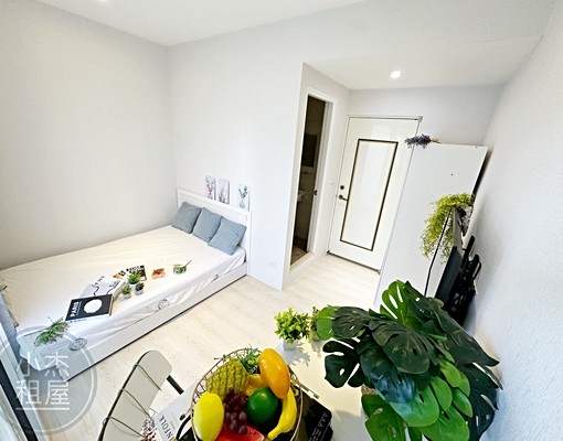 【近中壢車站】獨立陽台、好停機車✨木質地板、近車站✨環境單純 - Image 2