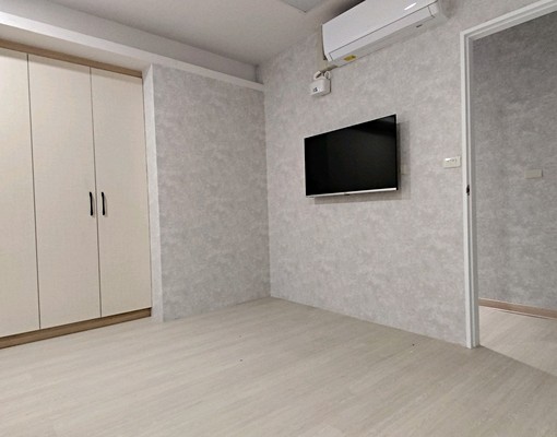 近市政府捷運站電梯全新裝潢可住宿兼做個人工作室 - Image 8