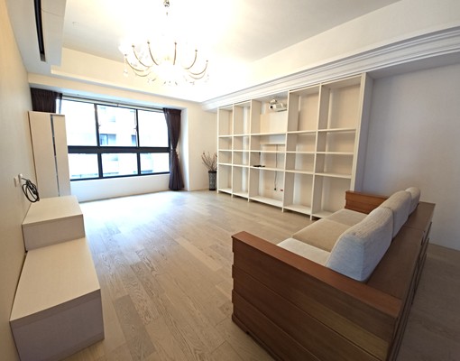 歌劇院📍親家愛敦閣📍視野3房雙車位 - Image 1