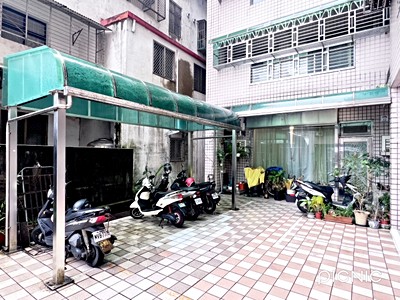 🌟【范植丞】【稀有釋出】宜蘭市區大空間車位一樓🌟