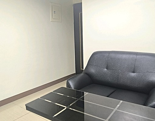 陽台優質WIFI套房.高應大.雄工旁可以寵可以租屋補助 - Image 2
