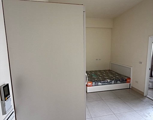 全新白色精緻溫馨電梯陽台套房獨立洗衣機機車位 - Image 11